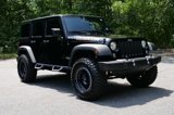Used 2017 Jeep Wrangler Unlimited Rubicon w/ Connectivity Group image 4