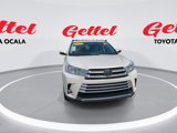 Used 2018 Toyota Highlander XLE image 3