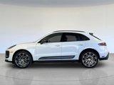 Certified 2024 Porsche Macan Turbo image 2