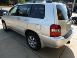 Used 2005 Toyota Highlander 4WD V6 w/ 3rd Row image 3