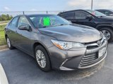Used 2017 Toyota Camry LE image 3