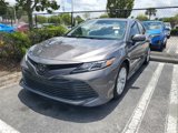 Used 2020 Toyota Camry LE image 2