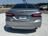 Used 2019 Toyota Camry XLE image 5