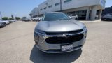 Used 2025 Chevrolet Trax LT w/ LT Convenience Package image 3