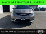 Used 2018 Chrysler Pacifica Limited image 3