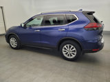 Used 2020 Nissan Rogue SV image 3