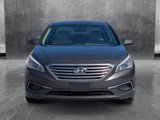 Used 2017 Hyundai Sonata SE image 2