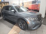Used 2022 Volkswagen Tiguan SE image 2