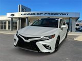 Used 2019 Toyota Camry XSE image 3