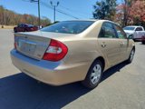 Used 2004 Toyota Camry LE image 5
