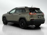 Used 2021 Jeep Cherokee Latitude Lux w/ Comfort/Convenience Group image 3