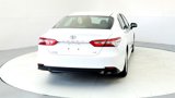 Used 2020 Toyota Camry LE image 5