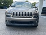 Used 2017 Jeep Cherokee Latitude image 3