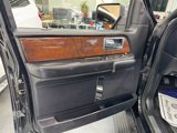 Used 2017 Lincoln Navigator L Select image 4