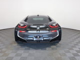Used 2017 BMW i8 Coupe image 4