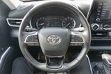 Certified 2020 Toyota Highlander XLE image 3