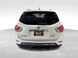 Used 2014 Nissan Pathfinder Platinum image 5