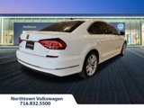 Used 2018 Volkswagen Passat 2.0T SE image 3