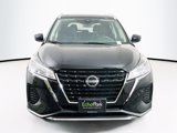 Used 2023 Nissan Kicks SV image 2