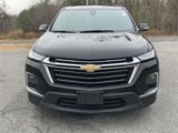 Used 2023 Chevrolet Traverse LT image 2