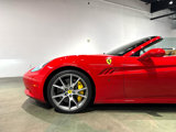 Used 2013 Ferrari California image 3