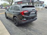 Used 2024 GMC Terrain SLE w/ Driver Convenience Package image 5