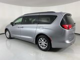 Used 2020 Chrysler Voyager Lxi image 5