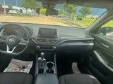 Used 2024 Nissan Altima 2.5 SV image 2