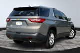 Used 2018 Chevrolet Traverse LT image 2