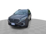 Used 2017 Ford Escape SE w/ SE Sport Appearance Package image 3