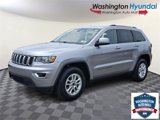 Used 2020 Jeep Grand Cherokee Laredo image 3