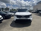 Used 2022 Kia Sorento S w/ Panoramic Sunroof Package image 2