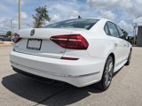 Used 2018 Volkswagen Passat 2.0T R-Line image 4