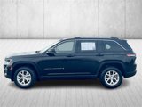 Used 2023 Jeep Grand Cherokee Limited image 2