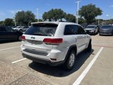 Certified 2017 Jeep Grand Cherokee Laredo w/ Quick Order Package 2BE image 3