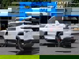 New 2025 Chevrolet Equinox LT w/ Convenience Package II image 3