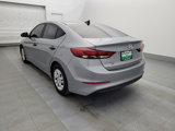 Used 2017 Hyundai Elantra SE image 5