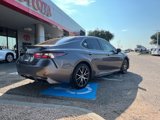 Used 2023 Toyota Camry SE image 5