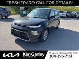 Used 2021 Kia Soul LX image 2