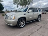 Used 2013 Cadillac Escalade Luxury image 4