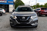 Used 2018 Nissan Rogue SV image 2
