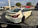 Used 2017 Nissan Altima 2.5 SR w/ Midnight Edition Package image 6