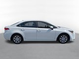 Used 2020 Toyota Corolla LE image 2