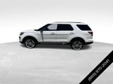 Used 2018 Ford Explorer XLT w/ Equipment Group 202A image 2