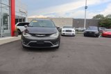 Used 2020 Chrysler Pacifica Limited image 3