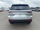 New 2025 Jeep Grand Cherokee Altitude image 4