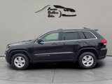 Used 2017 Jeep Grand Cherokee Laredo w/ Quick Order Package 23E image 2
