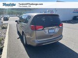 Used 2017 Chrysler Pacifica LX image 6