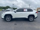 Used 2021 Toyota RAV4 XLE Premium image 4