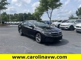 Used 2022 Volkswagen Jetta SE image 3